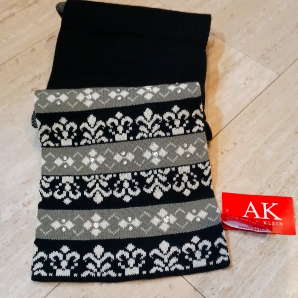 New Anne Klein Multi-Color Design Scarf